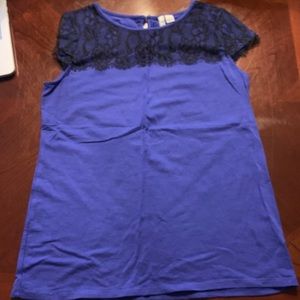 Blue short sleeve top with lace